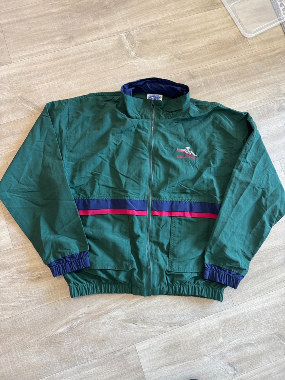 Women’s 90s starbus Pebble Beach green golf Windbreaker Medium